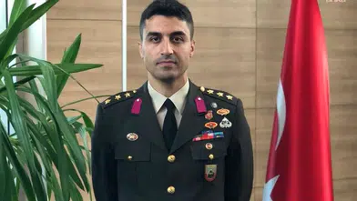 Kılıçlı yemin nedeniyle TSK'dan ihraç edilen Yarbay Türkoğlu, göreve iade edildi