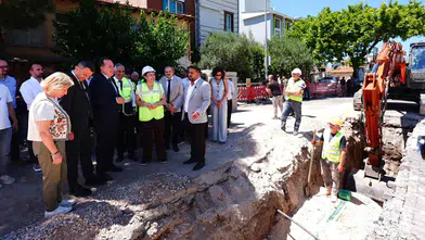 27 Yıllık Sorun Tarih Oluyor: Başkan Dutlulu Akhisar’daki Altyapı Yatırımını İnceledi