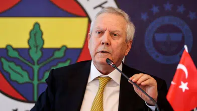 Fenerbahçe'de teknik direktör düğümü bugün çözülüyor: Yönetim toplanıyor