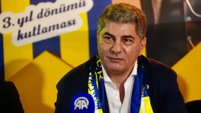 Fenerbahçe başkan adayı seçimi beklemeden ilk bombayı patlattı