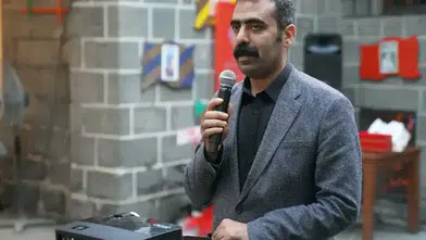 Diyarbakır Büyükşehir Belediyesi Eş Başkanı Doğan Hatun görevinden istifa etti