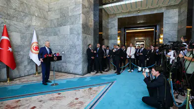 Çerçeve yasa için parti turu tamamlandı Kurtulmuş takvimi açıkladı