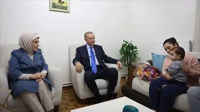 AK Parti'den vekillere yeni talimat: Ayda kaç kapı çalınacak?