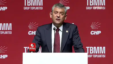 Özgür Özel Eskişehir'den seslendi: "Bu ülkeyi ilk seçimlerde sizden kurtarmaya kararlıyız, bunu böyle bilin"