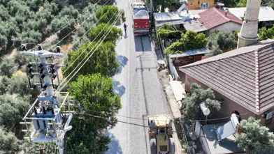 Manisa Büyükşehir Alaşehir’de Yol Konforunu Artırıyor