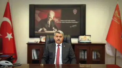 Eski emniyet müdürü: Vali SIM kartı Ankara’ya gönderdi, haberim yok