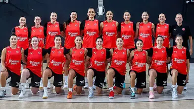 Kadın Basketbol Milli Takımı'nda Dünya Kupası Hazırlıkları Sürüyor
