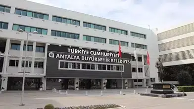 Antalya belediyesi soruşturmasında iki şüpheliye tahliye