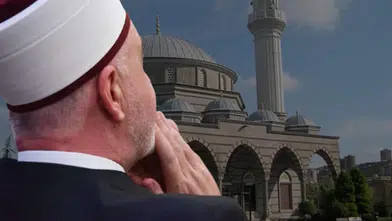 Cinsel saldırıyla suçlanan müezzin hakkındaki dava 170 bin lirayla düştü