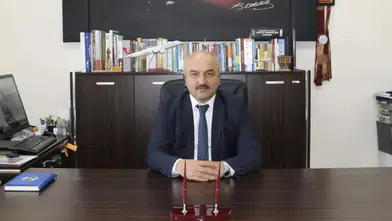 Vatandaşı "Soyundan girerim" diye tehdit eden valilik müdürü hakkında suç duyurusu