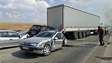Afyonkarahisar'da anız dumanı zincirleme kazaya yol açtı