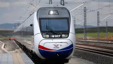 Ankara-Kayseri arası hızlı trenle 1 saat 45 dakikaya inecek