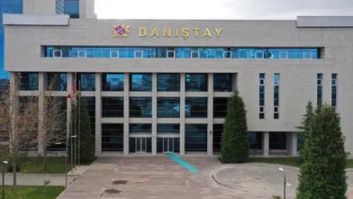 Danıştay, rüşvet yerine lastik iddiasını reddedip amirin meslekten atılmasını onadı