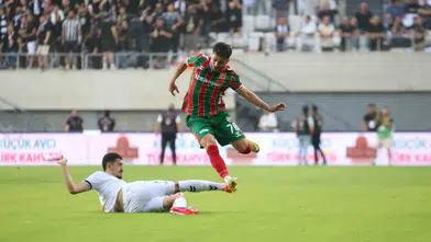 Karşıyaka ile Altay 1-1 berabere kaldı