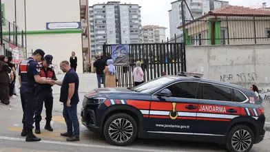 Ankara'da okul çevresi denetimlerinde 14 aranan şahıs yakalandı
