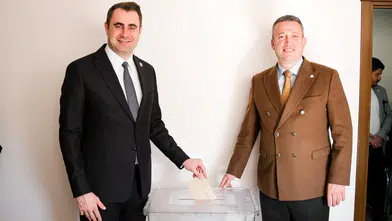 YENİ Parti İzmir'de ön seçimi Çağatay Güç kazandı: Rakibine 3 bin 679 oy fark attı