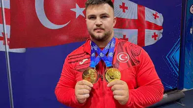 Selahattin Altın Avrupa Gençler Halter Şampiyonası'nda çift altın kazandı