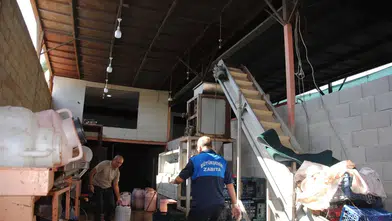 Şanlıurfa'da çürük domates ve küflü salça ele geçirildi