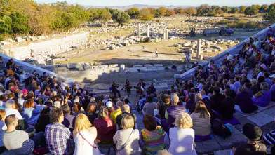 Teos Antik Kenti’nde Tarih ve Sanatın büyüleyici buluşması