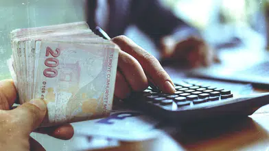 Memurların saat başı fazla mesai ücreti 19 lira 85 kuruşa yükseliyor