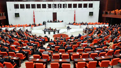 Muhalefetten Meclis'in kapanmasına tepki: 'AKP hırsızlığın konuşulmaması için TBMM’yi resmen kapattı!'