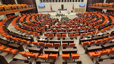 Halk TV’ye kayyım tartışması Meclis’te: “Bu memleket sizin çiftliğiniz değil”