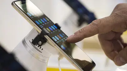 Cebinizdeki teknoloji lüks mü oluyor: Akıllı telefon fiyatlarında yüzde 40'lık zam kapıda