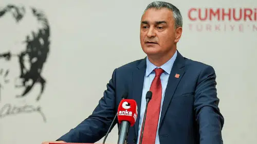 Kılıçdaroğlu'nun sözcüsü canlı yayında açıkladı: Özgür Özel'e disiplin yolu göründü
