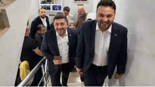Rasim Arı'nın AK Parti'yi karıştıran o fotoğrafı yapay zeka mı?