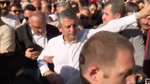 Özel'den Gaziantep'te iktidar mesajı: Bizi durduramayacaklar