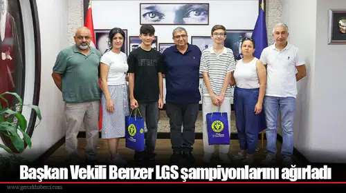 Başkan Vekili Benzer LGS şampiyonlarını ağırladı
