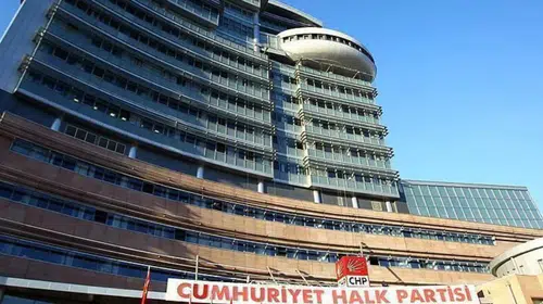 CHP'de sıcak saatler... Milletvekilleri kapalı oturumda buluştu