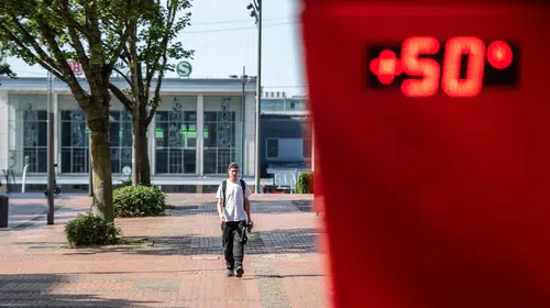 Almanya'da Sıcak Hava Dalgaları Ekonomi İçin 20 Milyar Avro Kayıp Tehdidi Oluşturuyor
