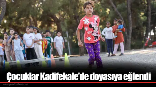 Çocuklar Kadifekale’de doyasıya eğlendi