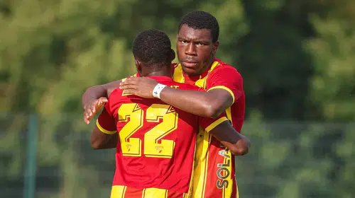 Göztepe'nin yeni transferi Sinclair Armstrong Slovenya kampında 3 gol attı