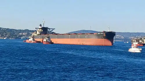 Kerç Boğazı'ndaki saldırının ardından Great Ocean gemisi İstanbul'dan geçti