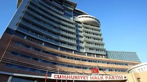 CHP'li belediye meclisinde toplu istifa