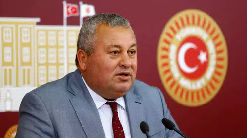 Cemal Enginyurt’tan YENİ Parti eleştirilerine sert tepki