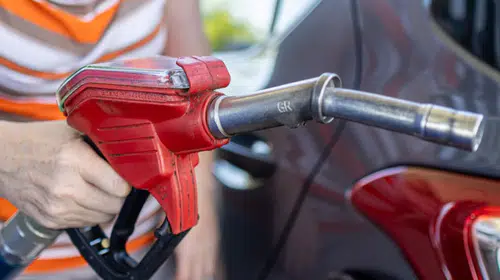Benzine zam geldi: Güncel akaryakıt fiyatları ne kadar?