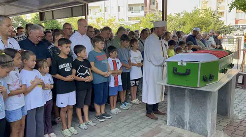 Çanakkale'de böcek ilacı zehirlenmesi iddiasıyla ölen Yusuf Talha defnedildi
