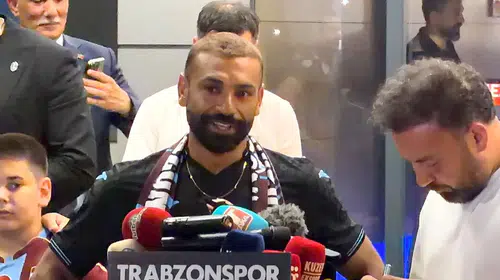 Muhammed Salah Trabzon'da 25 bin taraftarla buluştu