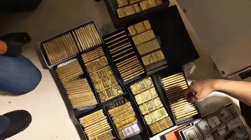 Hilmi Tuna Kuriş'in adresinde 200 kilogram külçe altın ele geçirildi