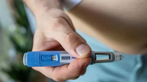 Glp-1 grubu zayıflama ilaçları kullananlar elektronik sigaraya dikkat