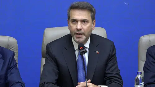 Enerji Bakanı Bayraktar: 2028'de 17 milyon hanenin ihtiyacını karşılayacağız
