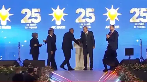 AK Parti 25. yılını Ankara'da kutluyor, 3 milletvekili 2 belediye başkanı partiye katıldı!