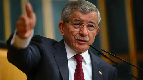 Ahmet Davutoğlu 'şüpheli' sıfatıyla Ankara Adliyesi'nde ifade verecek