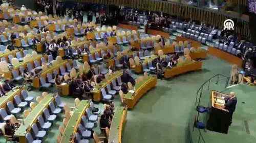 Netanyahu BM'de boş salona hitap etti: Temsilciler salonu terk etti