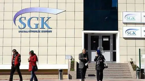 Milyonları ilgilendiriyor: SGK’den “emekli aylığı” açıklaması