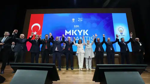 3'ü CHP'den 4 belediye başkanı AK Parti'ye geçti