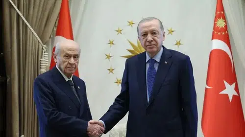 Mhp Lideri Bahçeli'den İmralı İddialarına Yalanlama ve Üç Hilal Mesajı